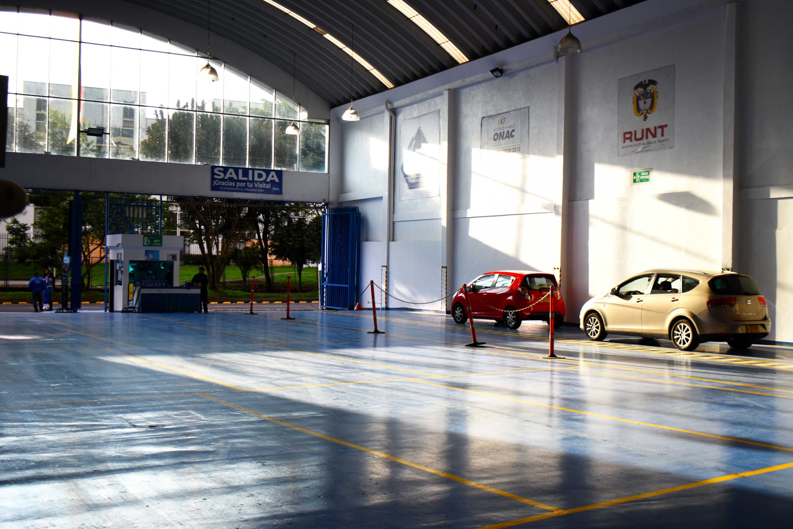 revision-tecnomecanica-para-carros